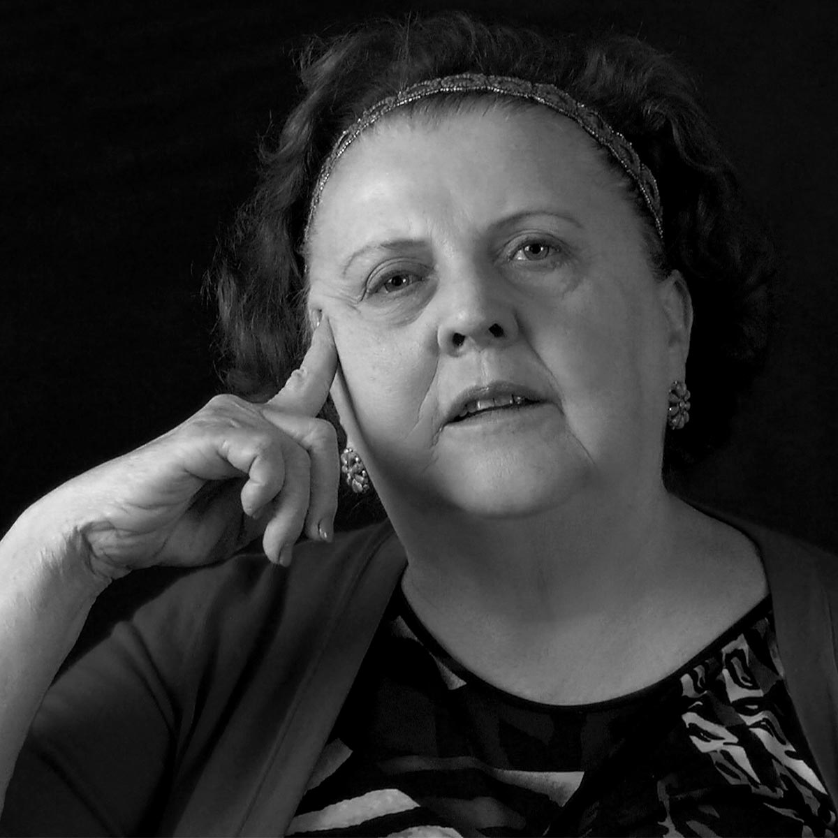 bta-img-voices_loneb